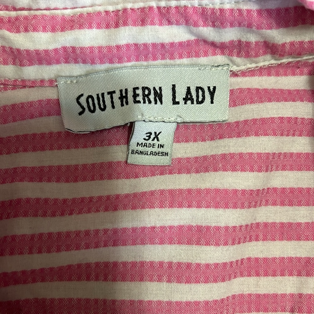 Pink button up - Picture 2 of 2